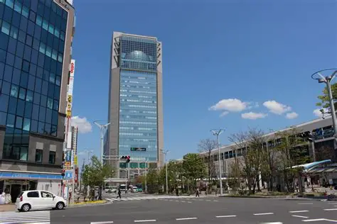 郡山市の街並みと派遣求人のイメージ